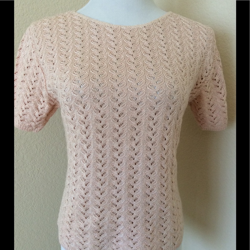 Light Pink Knit Short-Sleeve Women's Top